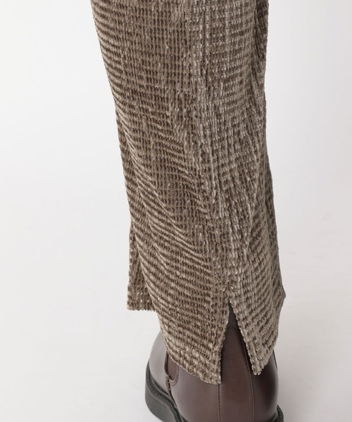 studio CLIP（スタディオクリップ）の「ポコポコベロアイージーパンツ[プチ・プラスサイズあり]（その他パンツ・レディース・モカ/スモーク・FREE）」の15枚目の写真