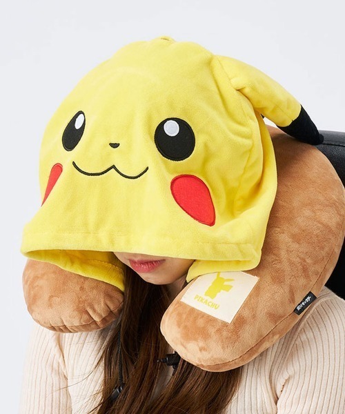 ポケットモンスター/ポケモン/フード付ネックピローピカチュウ