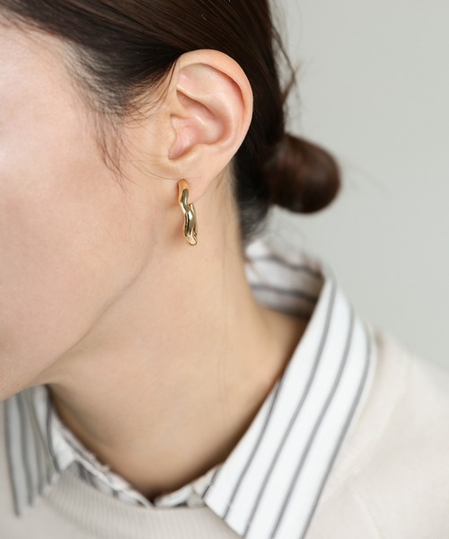 select MOCA（セレクトモカ）の「ニュアンスフープイヤリング（イヤリング・レディース・シルバー/ゴールド・FREE）」の8枚目の写真