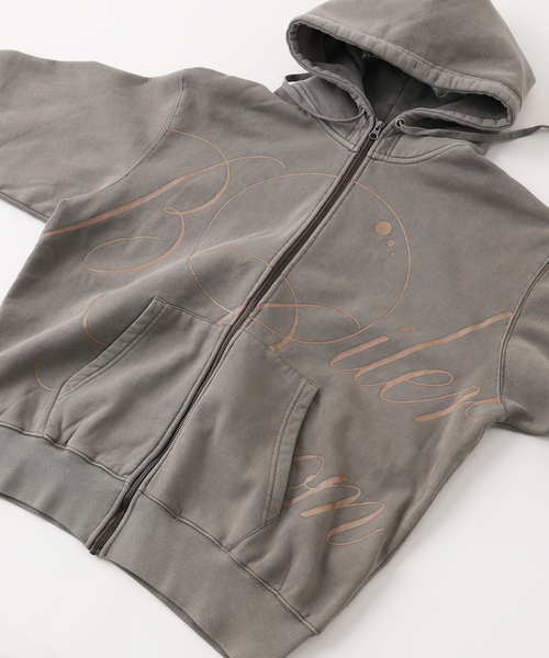 UMBRO（アンブロ）の「BOILER ROOM x UMBRO BUBBLE HOOD STONE