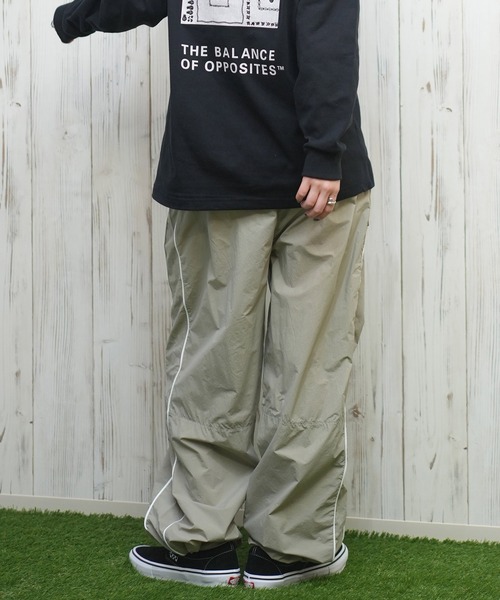 RVCA（ルーカ）の「RVCA/ルーカ セットアップ トラックパンツ BF043-707（その他パンツ・レディース・ベージュ/ブラック・L/M）」の21枚目の写真