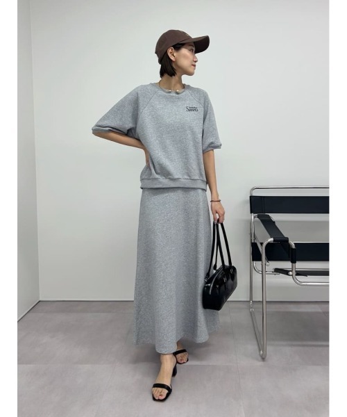 titivate（ティティベイト）の「刺繍入りハーフスリーブスウェットプルオーバー（スウェット・レディース・グレー系その他2/ネイビー/グレー系その他/ピンク・L/M/S）」の8枚目の写真