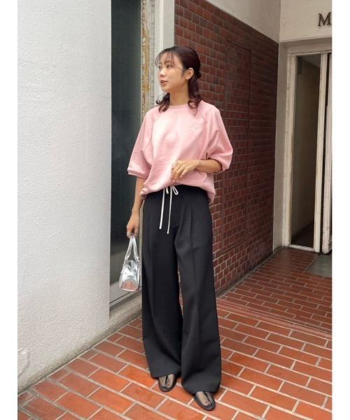 titivate（ティティベイト）の「刺繍入りハーフスリーブスウェットプルオーバー（スウェット・レディース・グレー系その他2/ネイビー/グレー系その他/ピンク・L/M/S）」の9枚目の写真