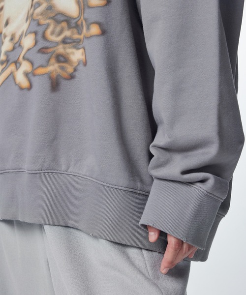 JNBY(ジェーエヌビーワイ)の「【ZOZOTOWN限定】Bold Printed Oversized Sweatshirt /スウェット(スウェット・レディース・グレー/ブラック・40/38/36)」の8枚目の写真