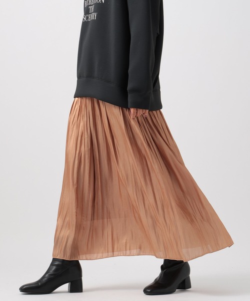 BAYFLOW（ベイフロー）の「[上品な光沢感]グロッシープリーツスカート（スカート・レディース・ブルー/テラコッタ/ブラック・FREE）」の18枚目の写真