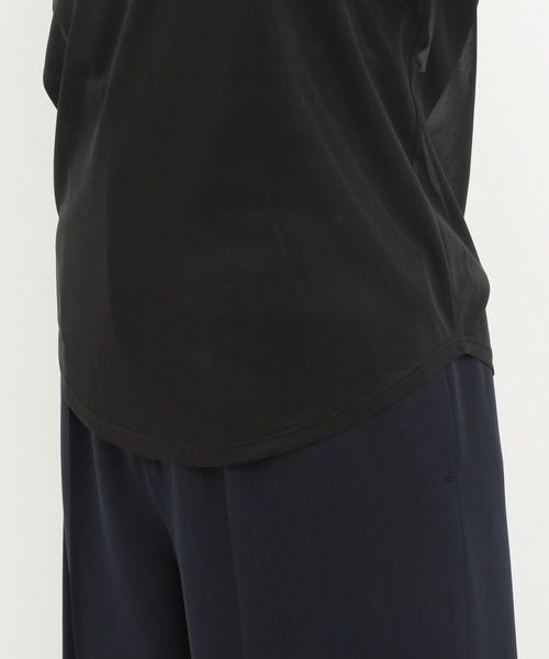 Andemiu（アンデミュウ）の「アソートバックシャンカット291762（Tシャツ/カットソー・レディース・ブラック系9/オフホワイト/ブラック系1/グレー・FREE）」の6枚目の写真