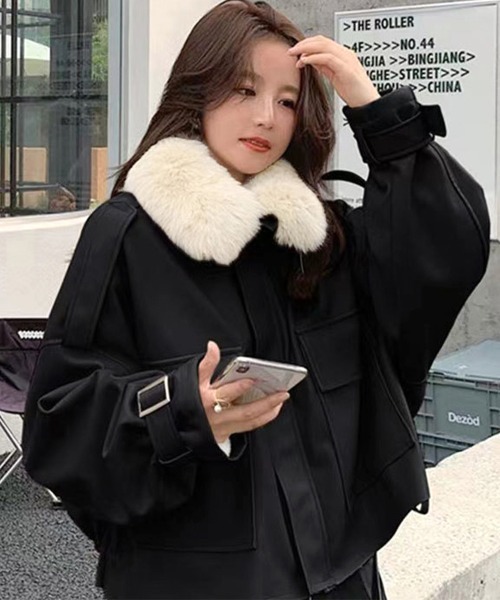 Miniministore(ミニミニストア)の「ファーライダースジャケットフェイクレザー(その他アウター・レディース・ブラック/ベージュ・L/S/M)」の4枚目の写真