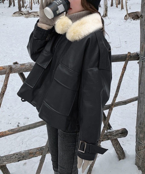 Miniministore(ミニミニストア)の「ファーライダースジャケットフェイクレザー(その他アウター・レディース・ブラック/ベージュ・L/S/M)」の6枚目の写真