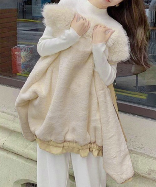 Miniministore(ミニミニストア)の「ファーライダースジャケットフェイクレザー(その他アウター・レディース・ブラック/ベージュ・L/S/M)」の9枚目の写真