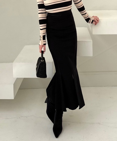 ROYAL PARTY（ロイヤルパーティー）の「ガムストレッチマーメイドスカート’25ｓ（スカート・レディース・ベージュ/パープル/ネイビー/ブラック・SMALL/MEDIUM）」の2枚目の写真