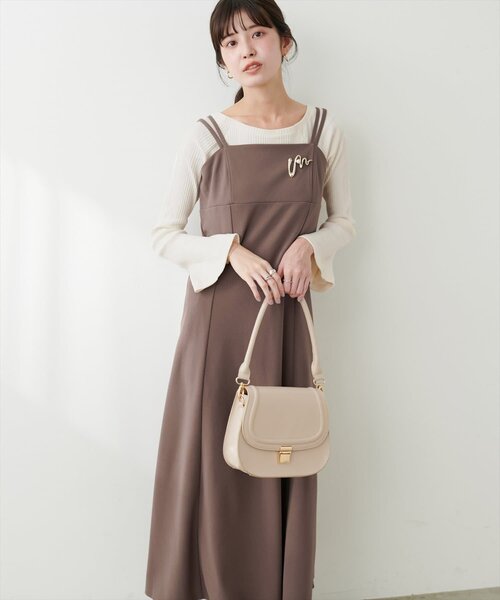 natural couture(ナチュラルクチュール)の「カットジョーゼットキャミワンピース(ワンピース・レディース・グレイッシュベージュ/グレー/ブラック/モカ/ドット・FREE)」の20枚目の写真