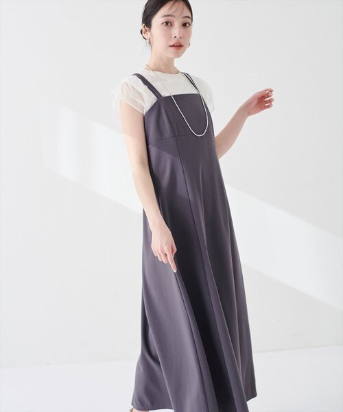 natural couture(ナチュラルクチュール)の「カットジョーゼットキャミワンピース(ワンピース・レディース・グレイッシュベージュ/グレー/ブラック/モカ/ドット・FREE)」の3枚目の写真
