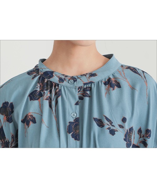 n'OrLABEL(ノアールレーベル)の「『花柄ボリュームスリーブワンピース』(ワンピース・レディース・ブラック/ネイビー/ブルー・FREE)」の15枚目の写真