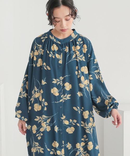 n'OrLABEL(ノアールレーベル)の「『花柄ボリュームスリーブワンピース』(ワンピース・レディース・ブラック/ネイビー/ブルー・FREE)」の13枚目の写真