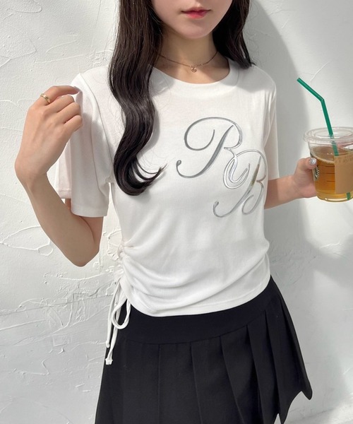 one after another NICE CLAUP（ワンアフターアナザーナイスクラップ）の「サイドドロストTシャツ（Tシャツ/カットソー・レディース・オフホワイト/サックスブルー/ピンク/ホワイト系その他・FREE）」の2枚目の写真