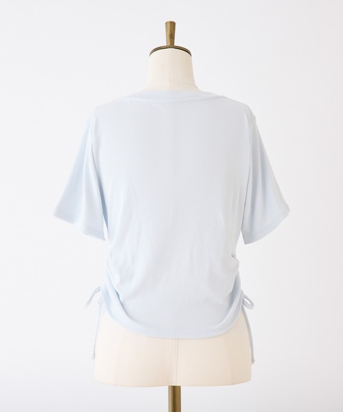 one after another NICE CLAUP（ワンアフターアナザーナイスクラップ）の「サイドドロストTシャツ（Tシャツ/カットソー・レディース・オフホワイト/サックスブルー/ピンク/ホワイト系その他・FREE）」の7枚目の写真
