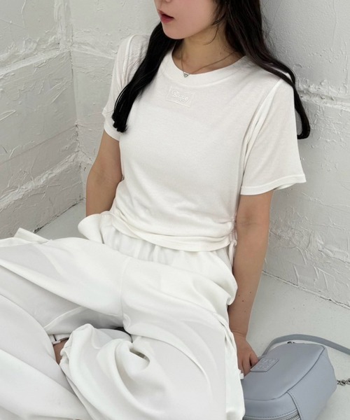 one after another NICE CLAUP（ワンアフターアナザーナイスクラップ）の「サイドドロストTシャツ（Tシャツ/カットソー・レディース・オフホワイト/サックスブルー/ピンク/ホワイト系その他・FREE）」の15枚目の写真