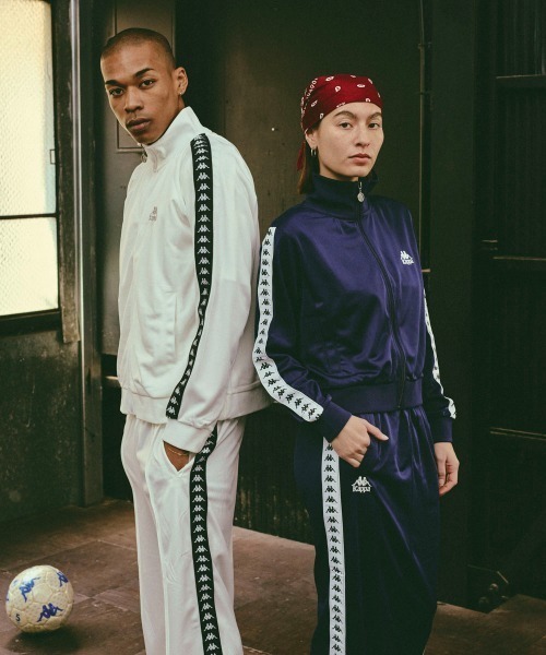 Kappa(カッパ)の「ジャージトラックジャケット (ユニセックス)(その他アウター・メンズ・ブラック/ホワイト・MEDIUM/LARGE/X-LARGE)」の9枚目の写真