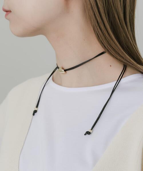 SMELLY（スメリー）の「メタルトップダブルコードチョーカー（ネックレス・レディース・ブラック系その他・-）」の4枚目の写真