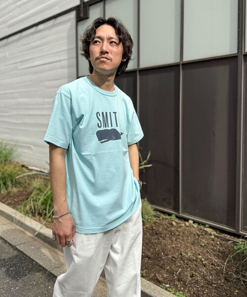 BARNS OUTFITTERS(バーンズアウトフィッターズ)の「【BARNS OUTFITTERS】別注タフネックT SMITH 25SS(Tシャツ/カットソー・メンズ・ホワイト/キナリ/ブルー/ピンク・S/M/L)」の9枚目の写真
