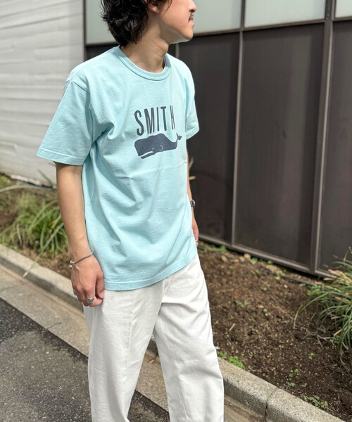 BARNS OUTFITTERS(バーンズアウトフィッターズ)の「【BARNS OUTFITTERS】別注タフネックT SMITH 25SS(Tシャツ/カットソー・メンズ・ホワイト/キナリ/ブルー/ピンク・S/M/L)」の12枚目の写真