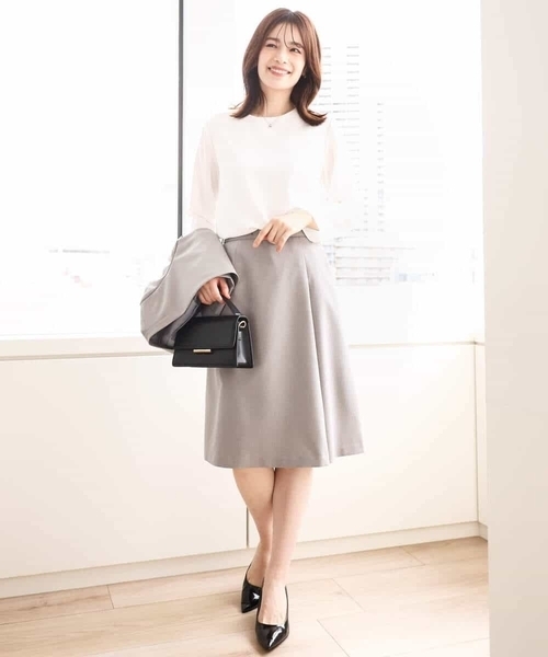 OFUON le MK（オフオンルエムケー）の「[セットアップ対応]ラップ風スカート/洗える（スカート・レディース・グレー/ネイビー・36/38/40）」の7枚目の写真