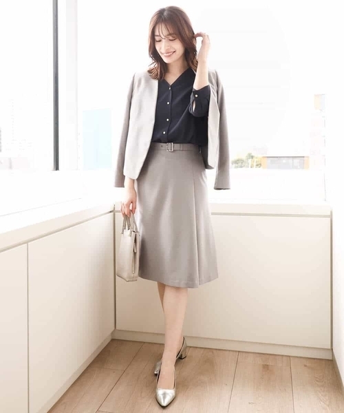 OFUON le MK（オフオンルエムケー）の「[セットアップ対応]ラップ風スカート/洗える（スカート・レディース・グレー/ネイビー・36/38/40）」の10枚目の写真