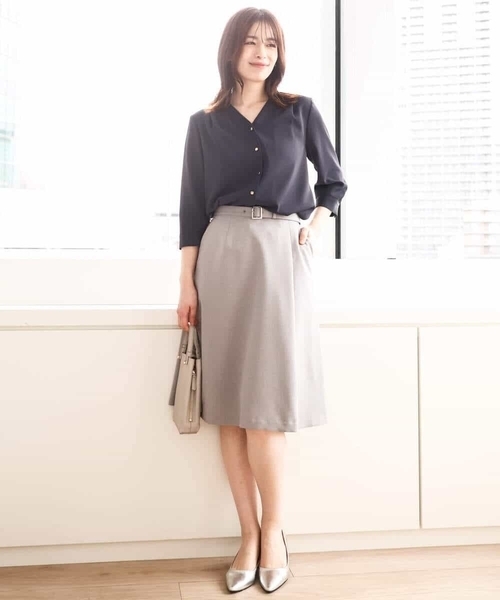 OFUON le MK（オフオンルエムケー）の「[セットアップ対応]ラップ風スカート/洗える（スカート・レディース・グレー/ネイビー・36/38/40）」の12枚目の写真