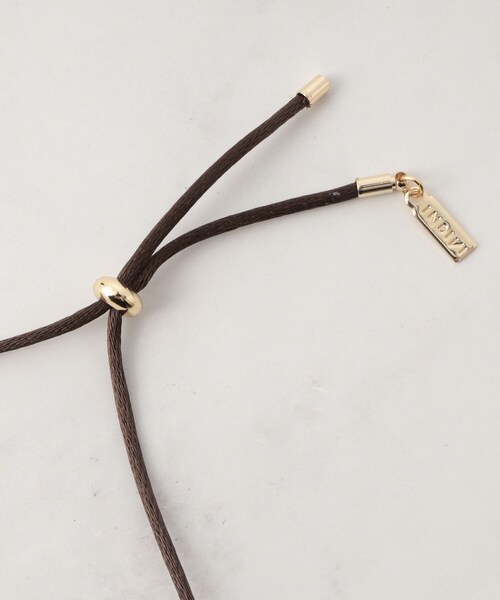 INDIVI（インディヴィ）の「【フリー調整】メタルワントップロングネックレス（ネックレス・レディース・シルバー/ゴールド・00）」の5枚目の写真