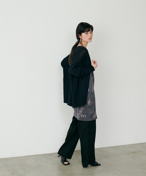 LARUTA（ラルータ）の「【LARUTA】フラワースパンコール刺繍チュニックワンピース（キャミソール・レディース・カーキ/チャコールグレー/ベージュ・FREE）」の7枚目の写真