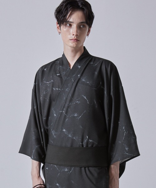 CLEL(クレイル)の「【CLEL】YUKATA 4 SET/浴衣4点SET(浴衣・角帯(ワンタッチ帯)・兵児帯・巾着)男性浴衣(浴衣・メンズ・ブラック系/グレー系/ネイビー系・L/M/S/XS)」の2枚目の写真