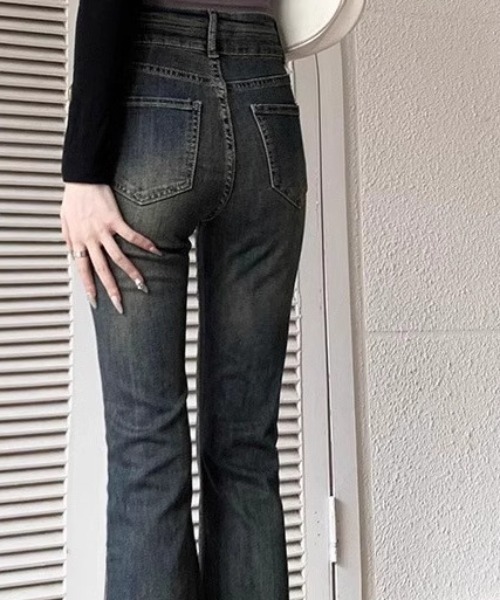 REBALANCE(リバランス)の「レディースデニムフレアパンツ(デニムパンツ・レディース・B/C/D/A・MEDIUM/LARGE/X-LARGE)」の8枚目の写真
