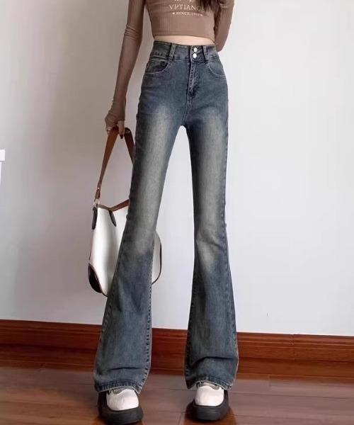 REBALANCE(リバランス)の「レディースデニムフレアパンツ(デニムパンツ・レディース・B/C/D/A・MEDIUM/LARGE/X-LARGE)」の9枚目の写真