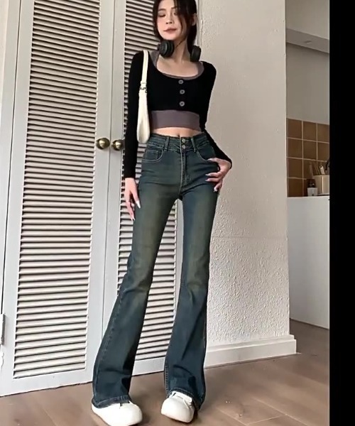 REBALANCE(リバランス)の「レディースデニムフレアパンツ(デニムパンツ・レディース・B/C/D/A・MEDIUM/LARGE/X-LARGE)」の10枚目の写真