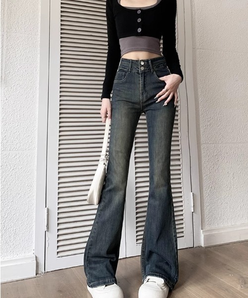 REBALANCE(リバランス)の「レディースデニムフレアパンツ(デニムパンツ・レディース・B/C/D/A・MEDIUM/LARGE/X-LARGE)」の13枚目の写真