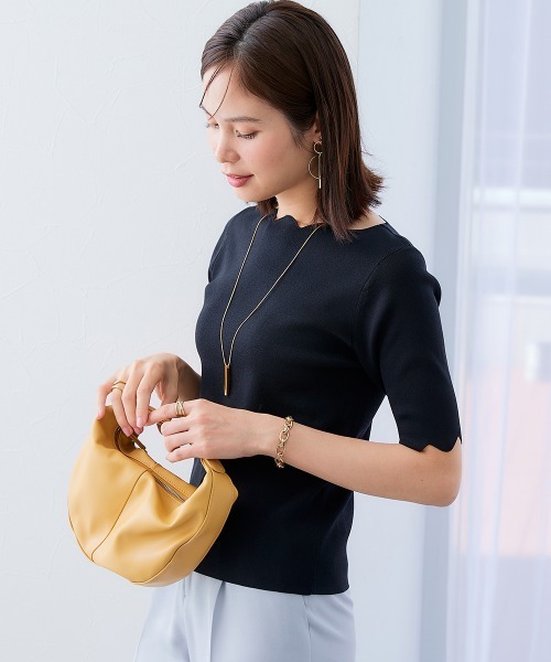 7days Life Styling（セブンデイズライフスタイリング）の「【接触冷感/UVカット】スカラップ5分袖ニット（ニット/セーター・レディース・ブルーグレー/ブラック/ベージュ/グリーン・S/M/L/LL）」の5枚目の写真