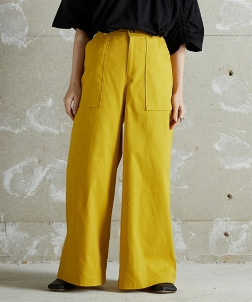 Soiunique（スワユニーク）の「BIGポケットベイカーワイドパンツ ［Soiunique］（その他パンツ・レディース・チャコール/イエロー/カーキ・M/L/LL）」の3枚目の写真