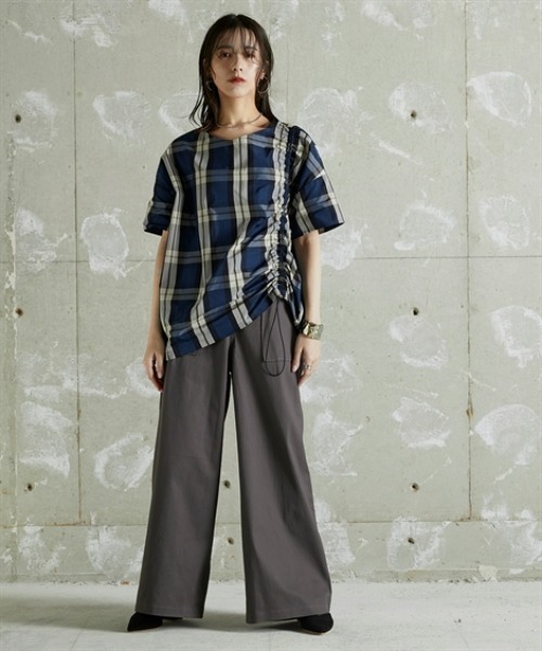 Soiunique（スワユニーク）の「BIGポケットベイカーワイドパンツ ［Soiunique］（その他パンツ・レディース・チャコール/イエロー/カーキ・M/L/LL）」の7枚目の写真