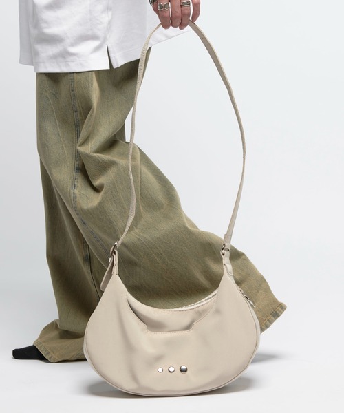 CRESCENT MOON 2WAY SHOULDER BAG（ショルダーバッグ）｜Lui's