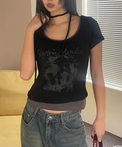 VQ（ブイキュー）の「Ribbed layered short sleeve T-shirt / リブ編み レイヤード 半袖Tシャツ / ざっくりリブ編みとスラブ糸のミックス感が◎（Tシャツ/カットソー・レディース・ダークグレー/ホワイト/ブラック・FREE）」の6枚目の写真