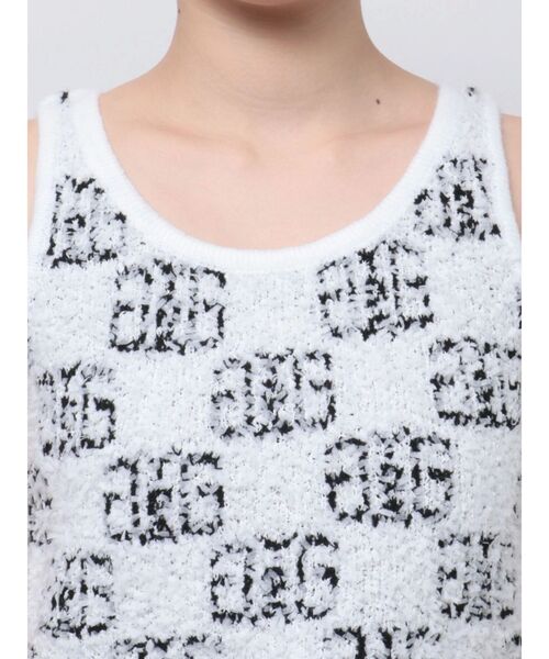 GYDA（ジェイダ）の「Symmetry GYDA パイルニットトップス（ニット/セーター・レディース・オフホワイト/ブラック/スカイブルー・FREE）」の17枚目の写真