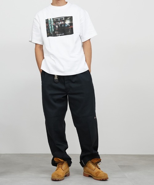 BASIS（ベイシス）の「SANDER LAND 8.2ozオーガニックコットン NY night 半袖Tシャツ（Tシャツ/カットソー・メンズ・ホワイト/ブラック・MEDIUM/LARGE/X-LARGE）」の5枚目の写真