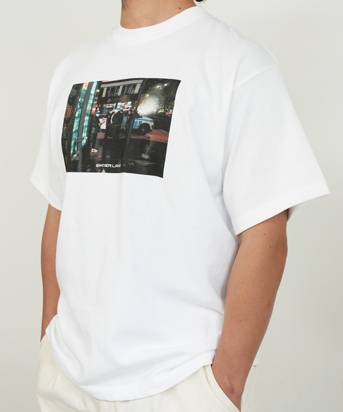 BASIS（ベイシス）の「SANDER LAND 8.2ozオーガニックコットン NY night 半袖Tシャツ（Tシャツ/カットソー・メンズ・ホワイト/ブラック・MEDIUM/LARGE/X-LARGE）」の7枚目の写真