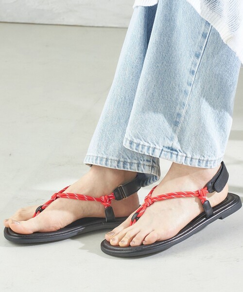 REMME（レメ）の「REMME:コード フリップ フロップ サンダル（サンダル・レディース・ブラウン/レッド・38/36/37）」の8枚目の写真