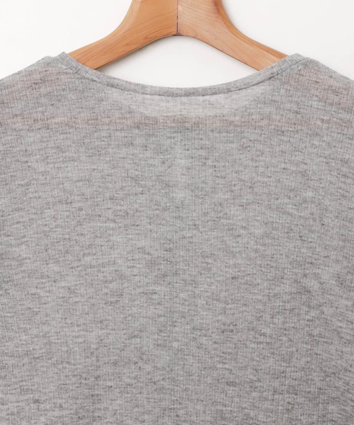 andme(アンドミー)の「テレコリブシアー半袖トップス(Tシャツ/カットソー・レディース・杢グレー/オフホワイト/レッド/ブラック・FREE)」の18枚目の写真