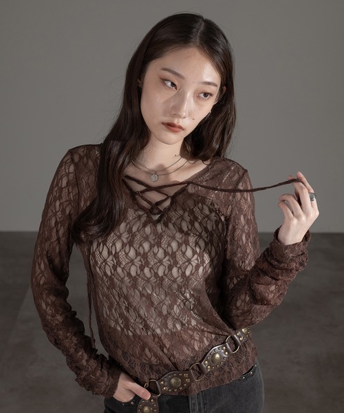 apres jour mignon(アプレジュールミニョン)の「レースアッププルオーバー【ZOZOTOWN限定アイテム】(その他トップス・レディース・オフホワイト/ブラック/チャコールグレー/ブルー/ダークブラウン・X-LARGE/フリー)」の16枚目の写真