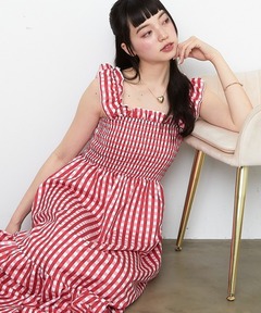 ピンクハウスのひな菊ワッペン使いギンガムチェックミディワンピース♡ ひな菊ワッペン使いギンガムチェックミディワンピース