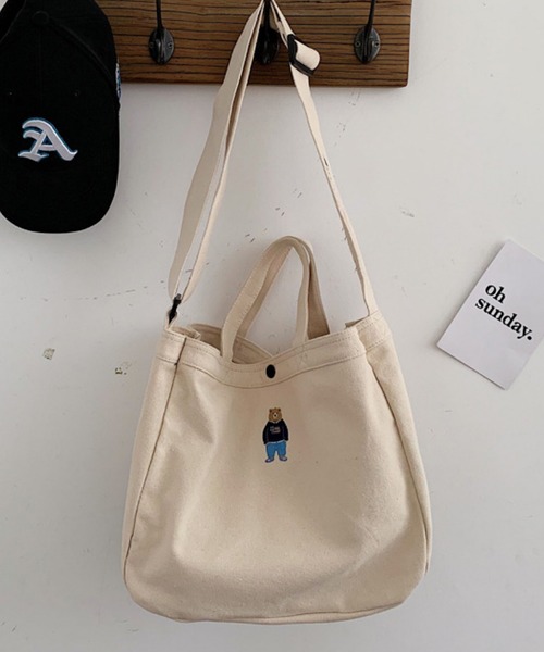 VIBGYOR(ヴィブジョー)の「urbanfemine./A4収納 くま キャンバストートバッグ U7237(トートバッグ・レディース・ブラック/ホワイト・FREE)」の10枚目の写真