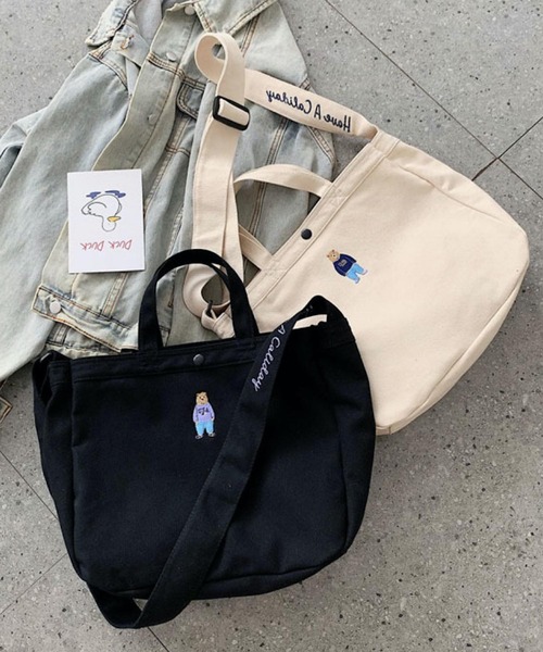 VIBGYOR(ヴィブジョー)の「urbanfemine./A4収納 くま キャンバストートバッグ U7237(トートバッグ・レディース・ブラック/ホワイト・FREE)」の11枚目の写真