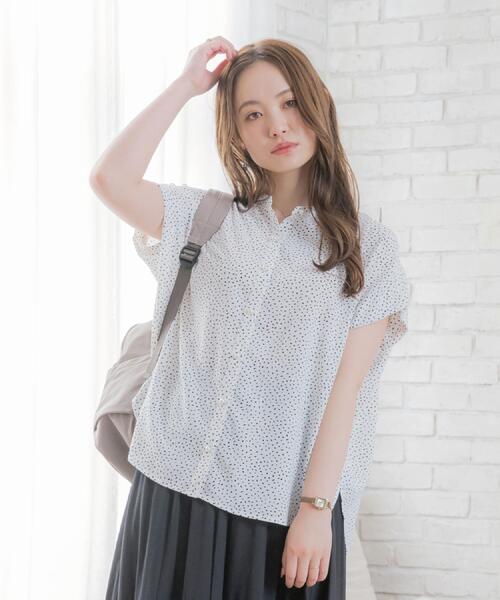 ITS'DEMO（イッツデモ）の「【接触冷感／手洗い可】ショルダータックブラウス（シャツ/ブラウス・レディース・ブラック系/ネイビー/ホワイト系3/レッド系1/サックスブルー・00）」の10枚目の写真